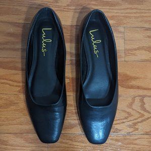 Lulu's black square toe flats